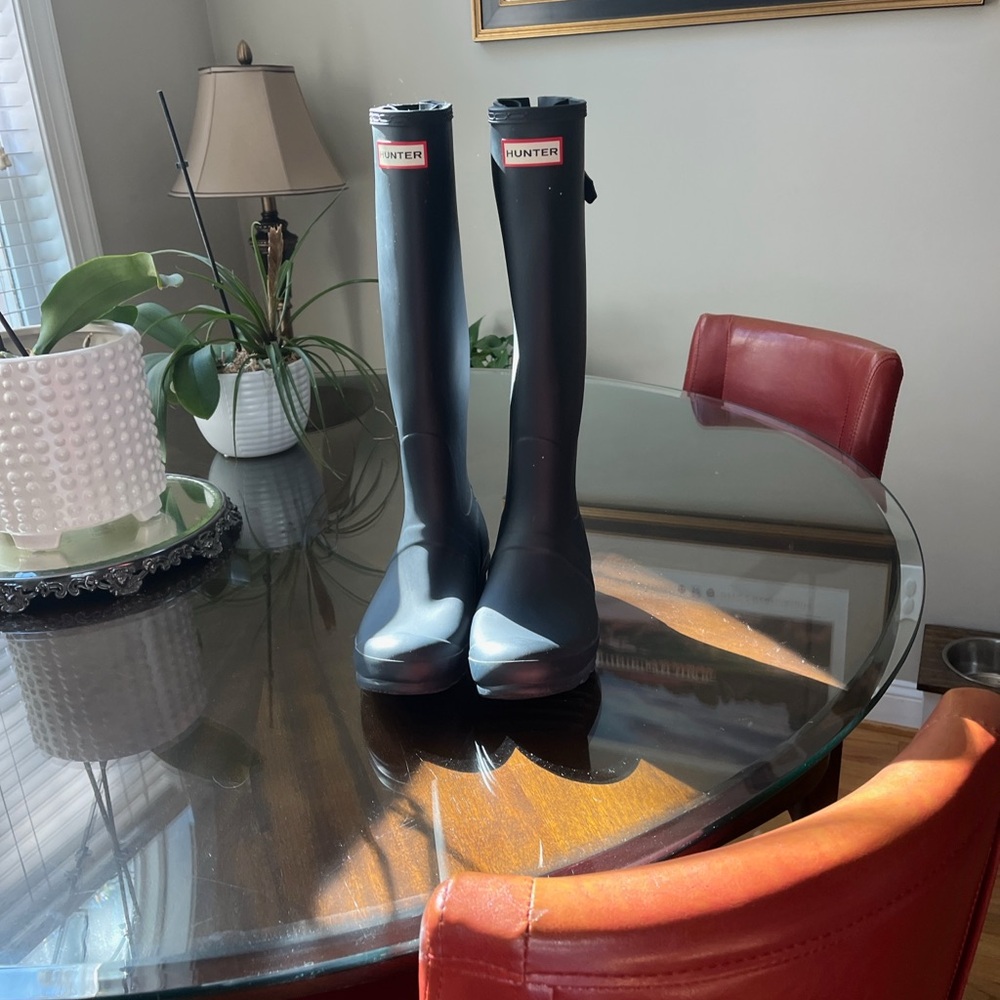 Hunter Women's Navy Blue Winter Rain Boots